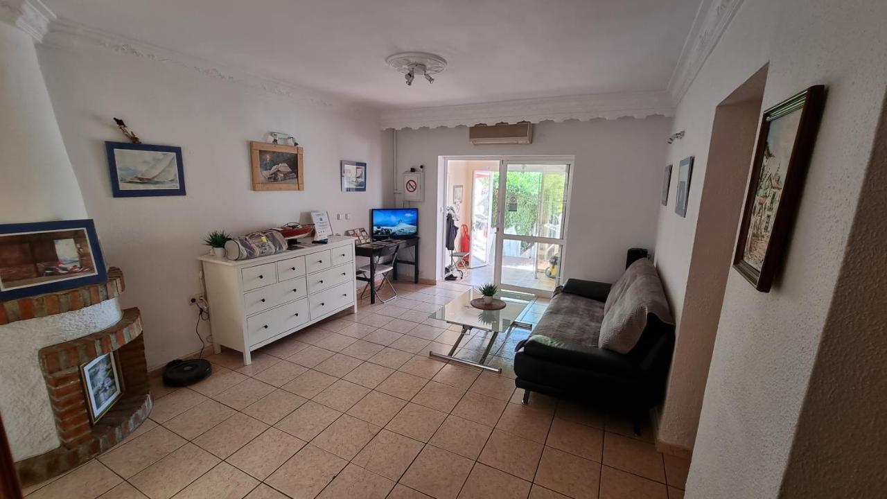 Roberto Guest House Benalmadena Bagian luar foto
